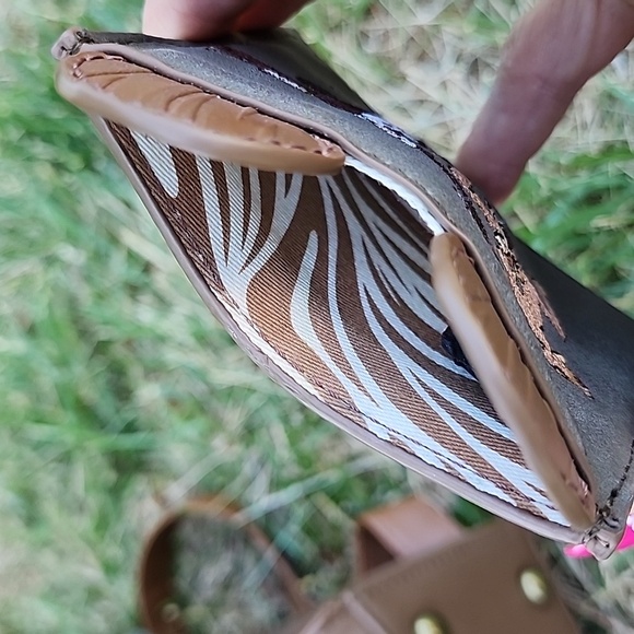 Rare Disney Loungefly Safari Backpack - Picture 17 of 17